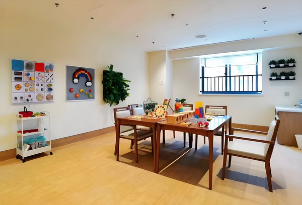 个人怎么入户深圳_阿娇一个人独居北京3居室，自称比香港要便宜 比香港要便张地址：